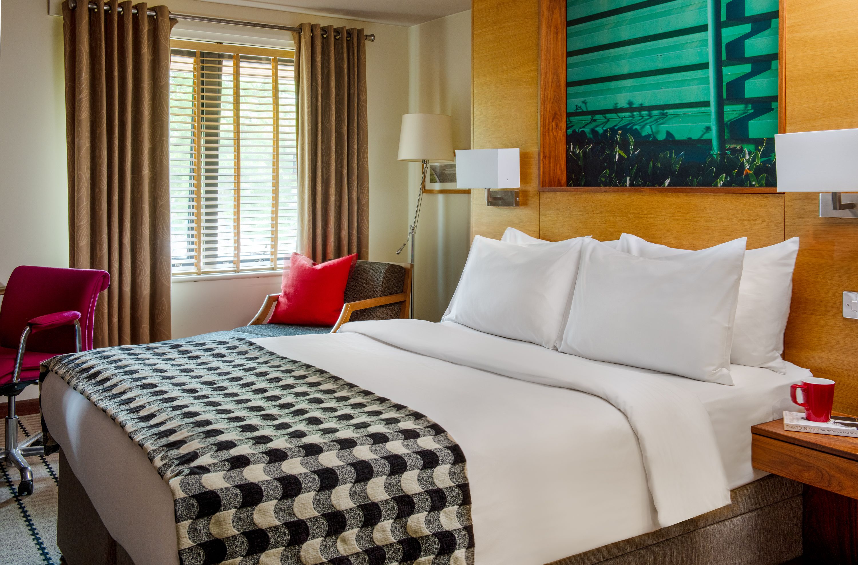 Lodge bed with patterned runner